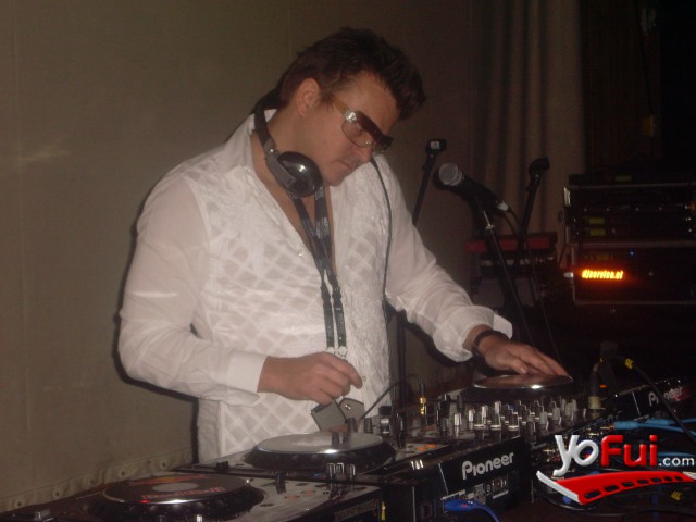 Fotografía en Private Party Perry Farrel hosted by Nextel, Centro Cultural Amanda