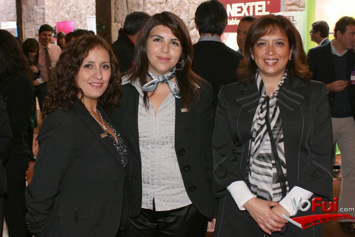 Maritza Meneces, Paola Bustamante, Myriam Caamaño