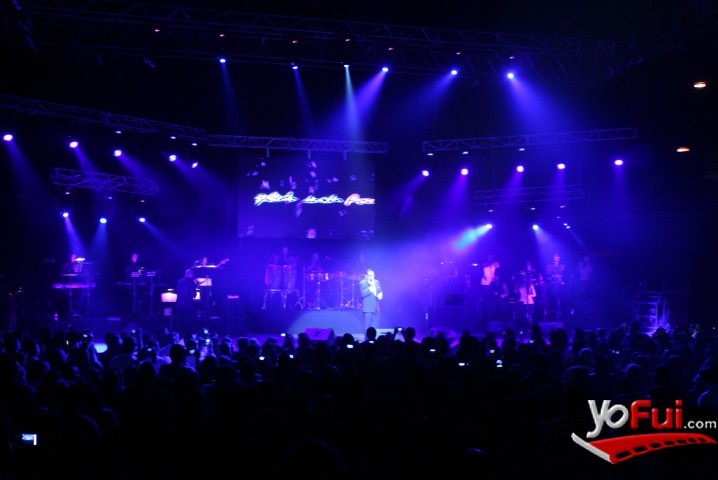 Fotografía en Gilberto Santa Rosa en Chile, Teatro Caupolicán
