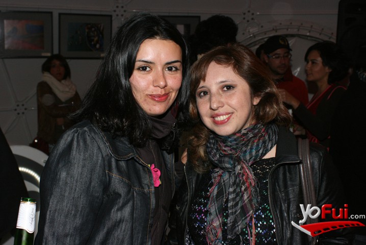 Lore Anaviani, Jesica Poloni