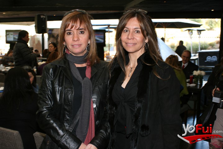 Loren Yob, Silvia Castelli