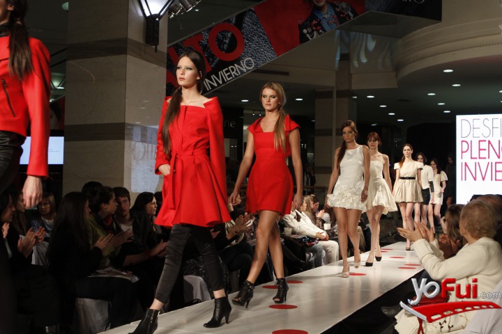 Fotografía en Desfile Pleno Invierno 11 de Mayo, Mall Alto Las Condes