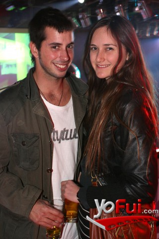 Rodrigo Diaz, Victoria Briones