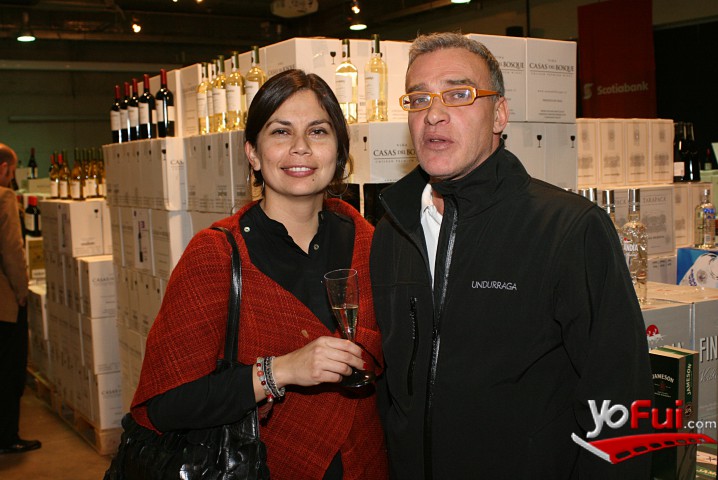 Ana María Barahona, Gonzalo Acevedo