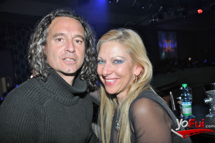 Peter Hogge, Iza Hassbn