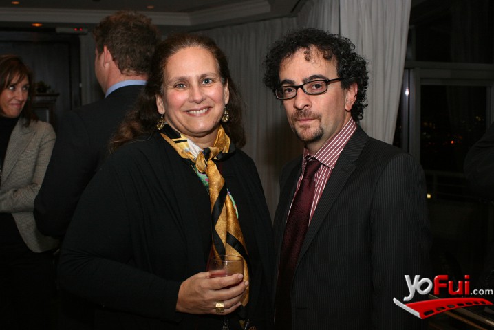 Virginia Araya, John Benjamin