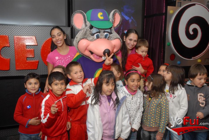 Fotografía en Campaña "Vivo Seguro, Vivo Contento", Chuck E. Cheeses Viña del Mar