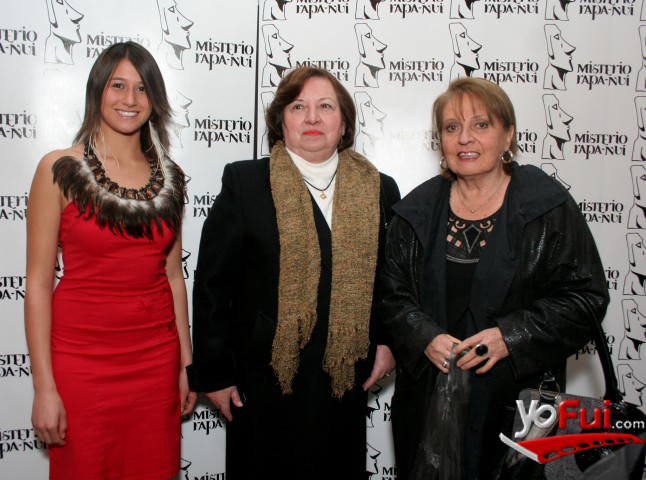 Marina Meneses Weber, Silvia Mancilla