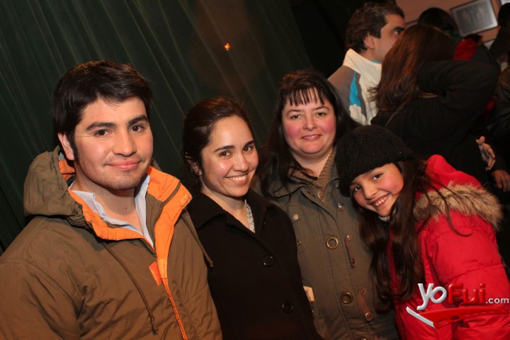 Cristobal Osorio, Monica Osorio, Karina Ulloa, Valeria Oyanedel