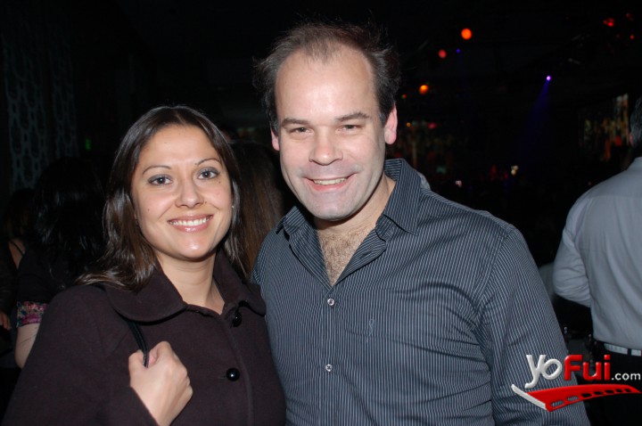 Carla Martineau, Roberto Fuentes