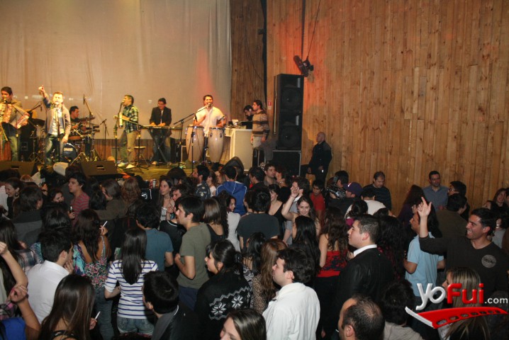 Fotografía en Lanzamiento disco Akiles Baeza, Centro Cultural Amanda