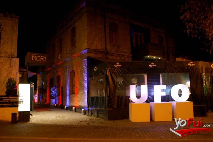 Fotografía en Fiesta UFO Jeans, Bar Mori