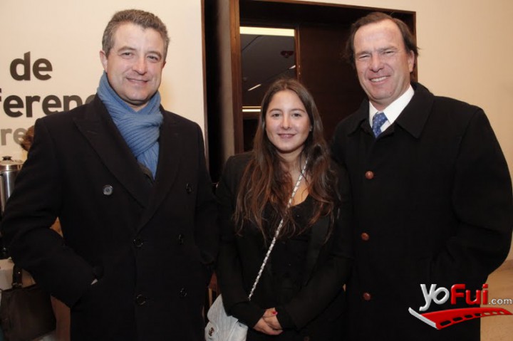 Sebastián Reyes, Valentina Reyes, Roberto Vergara