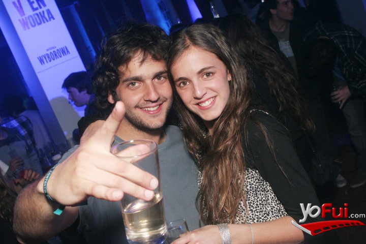 Agustin Waidele, Teresita Cox