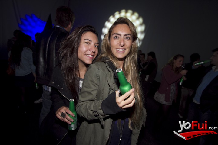 Antonia Cordova, Carla Halles