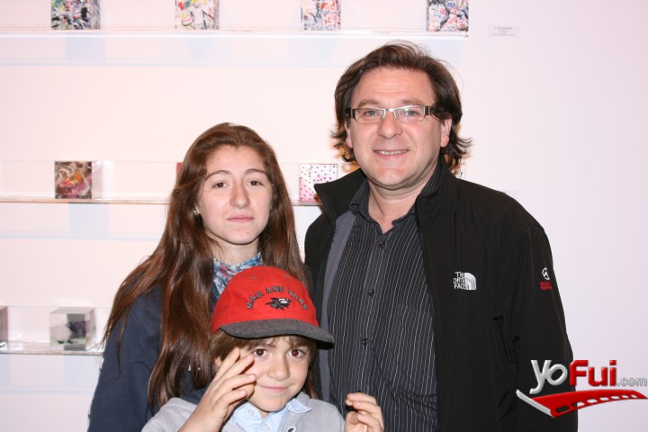 Alex Chellew y familia