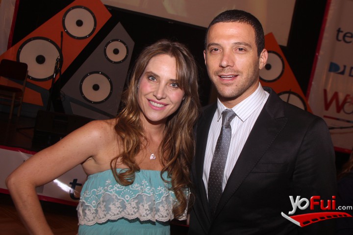 Leslie Power, Julián Elfenbein