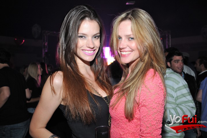 Fernanda Tobar, Suelen Wonsowis