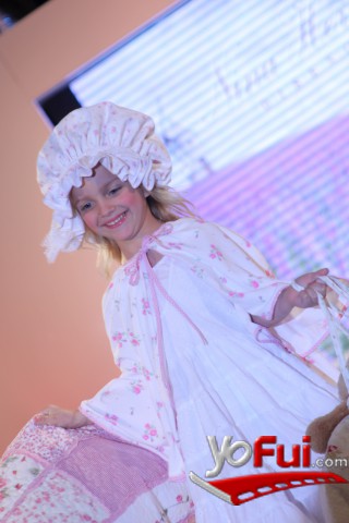 Fotografía en Lanzamiento Chile Fashion Kids, Mall Portal La Dehesa