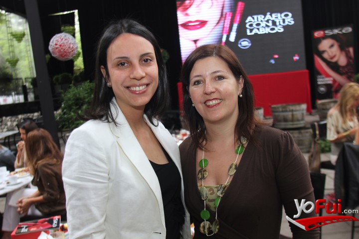 Beatriz Castillo, Claudia Contreras