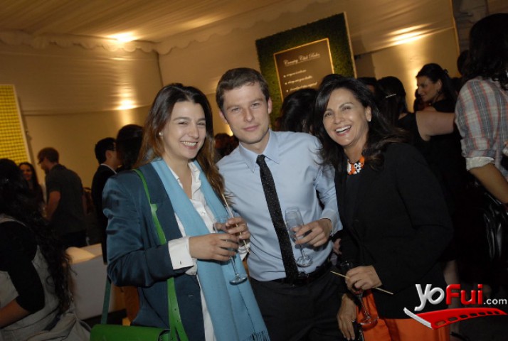Valentina Rojic, Branko Karlezi, Lía Fernández