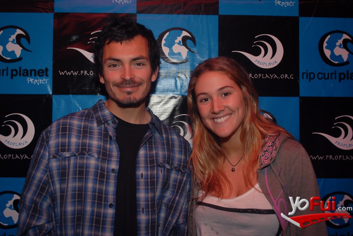 YoFui.com Lanzamiento de la campaña Rip Curl Planet y Proplaya, Restaurant Santa Pizza (3433)