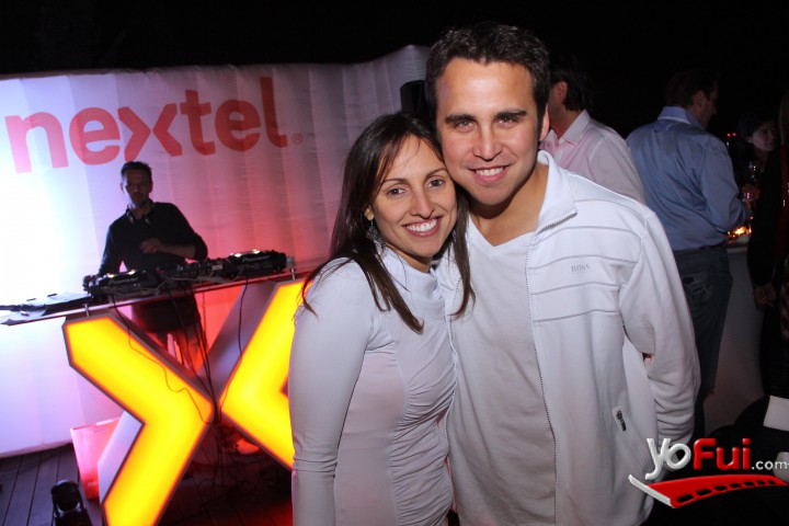 Thays Marietto, Roberto Castro