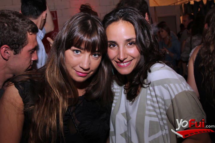 Camila Santa Ana, Isidora Urrejola