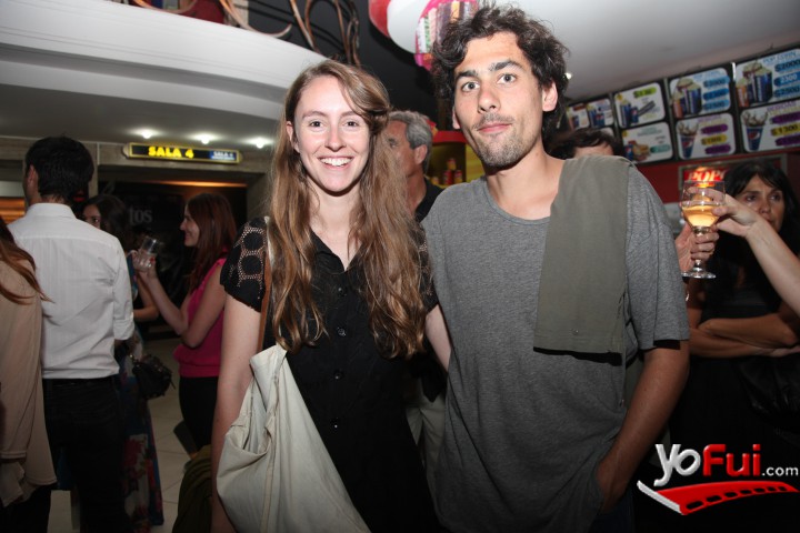 Valentina Silva en Avant Premier Gatos Viejos
