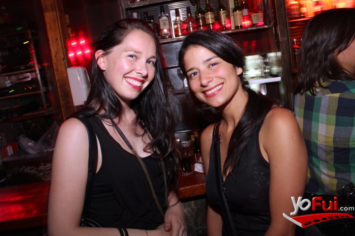 María José Undurraga, Ivonne Delsahut
