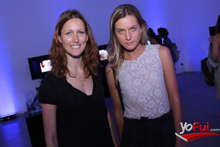 Kim Brierley, Eva Siebert