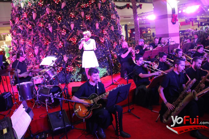 YoFui.com Concierto Andrea Tessa y la Funk Jam Big Band, Plaza Central Mall Alto Las Condes (3512)