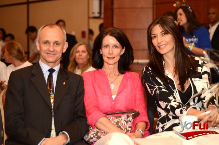 Javier Irarrazaval, Sra. de Javier Irarrazaval, Claudia Guzmán
