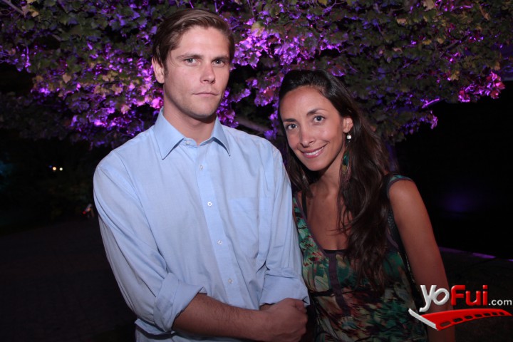 Armando Fernandez, Paulina Bustos