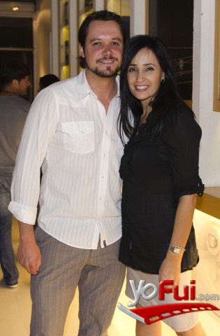 Daniel Greve, Carolina Gutierrez