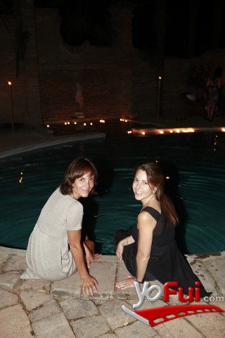 Elisa Collins, Gloria Frugone