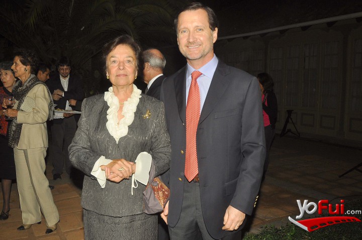 María Luisa Vial de Claro, Silvio Rostagno