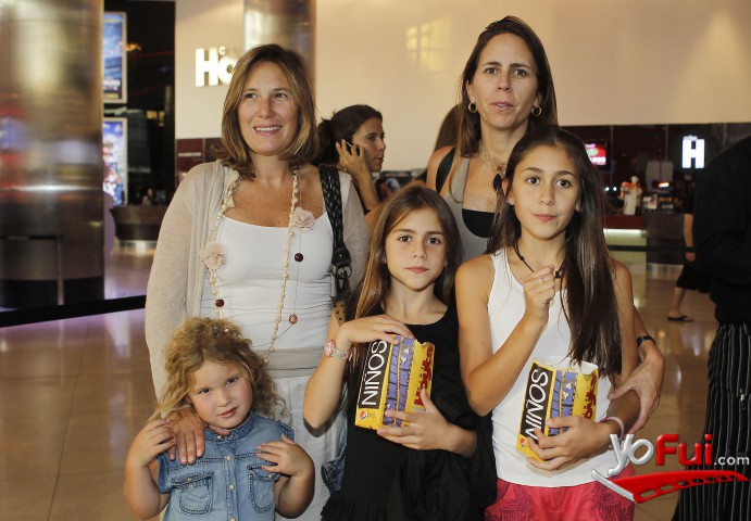 Macarena Fernández, Blanca Garreaud, Fernanda Restini, Francisca Salas, Sofía Restini