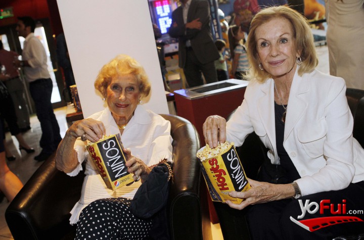 Julita Astaburuaga, María Angélica Bulnes