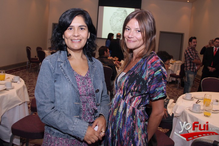 Consuelo Alcaino, Carol Kast