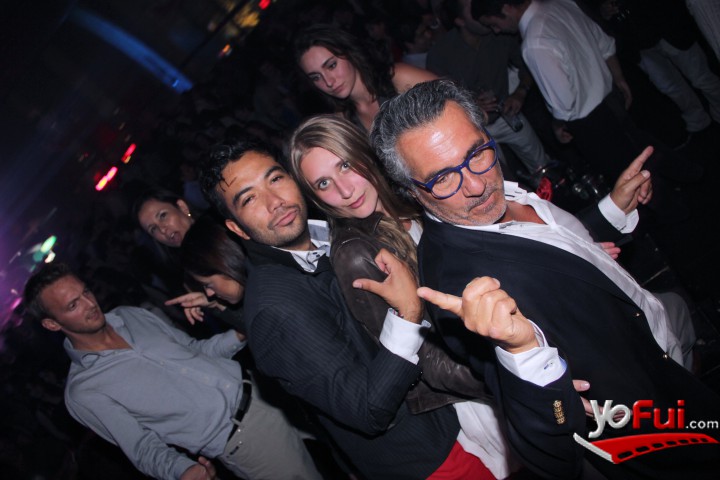 Fotografía en Cuarto Aniversario After Office, Alto San Francisco