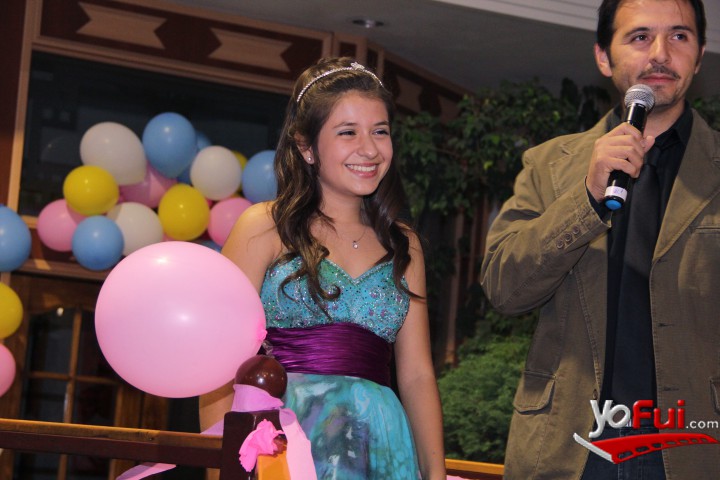 Fotografía en Fiesta de 15 años Ximena Meneses Barrera, Restaurant