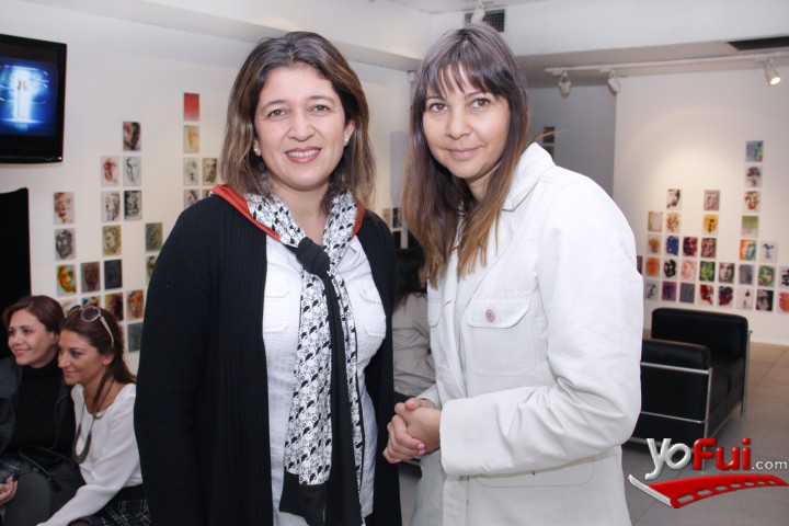 María Luisa Waak, Gabriela Achondo