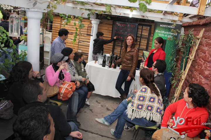 Fotografía en Lanzamiento Circuito Indumentaria & Estilo, Patio y Casa Boutique