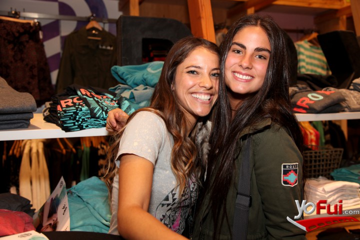 Clara Benavente, Debi Nova