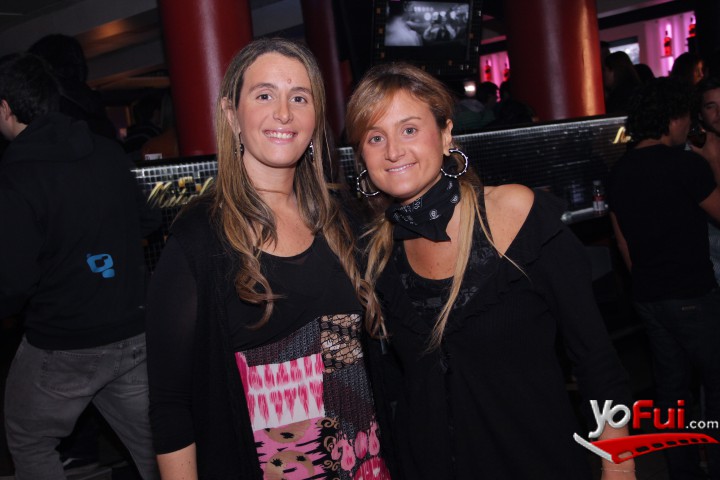 Nicole Valech, Christine Valech