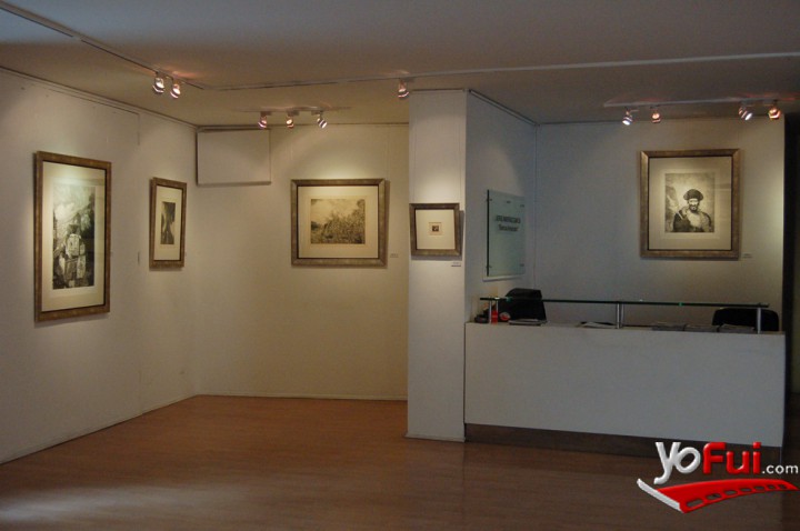 Fotografía en Exposición  grabados  Barroco Americano  del artista Jorge Martínez, Galería Blanc