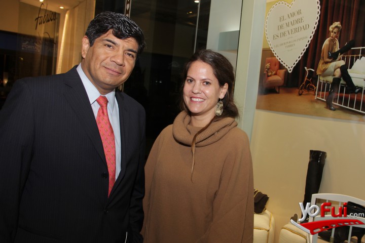 Carlos Astudillo, Francisca Izquierdo