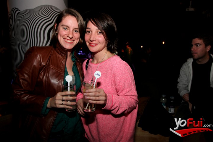 Barbara Holz, Bárbara Echaiz