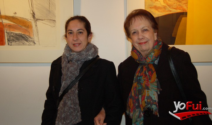 Isabel Cauas, Pamela Searle